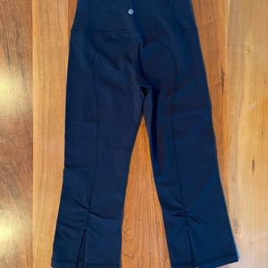 Lululemon Cropped Flare Pant